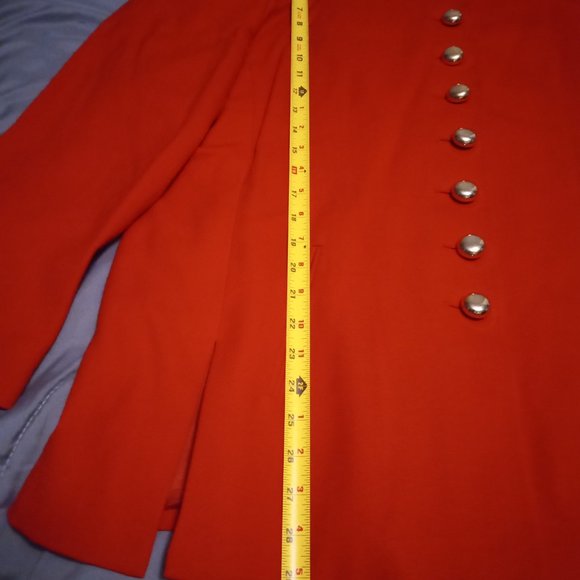 CHURCH FLOW!! 2-piece dark red pleated skirt suit with beautiful gold buttons - Picture 13 of 16